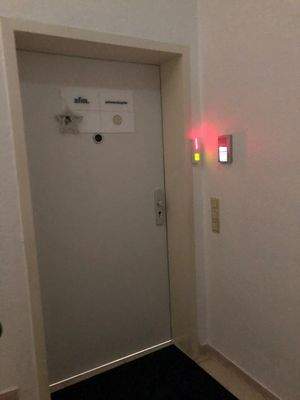 Zugang Büro-/Praxisflächen