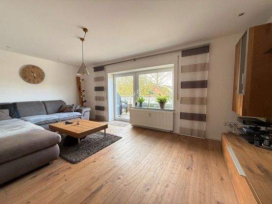 Whg. 3 1. OG Wohnzimmer