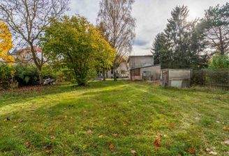 Pool & Freizeithaus am Waldrand