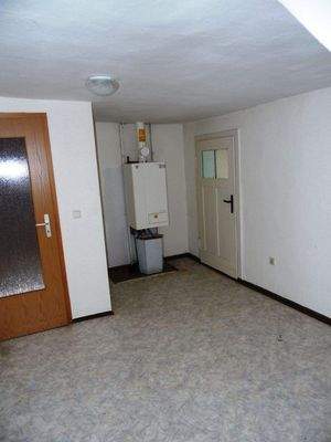 Flur / Heizung DG links