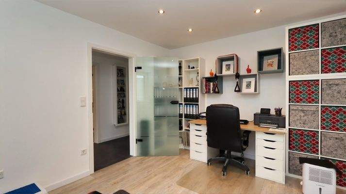 Büro-Kinderzimmer (2)