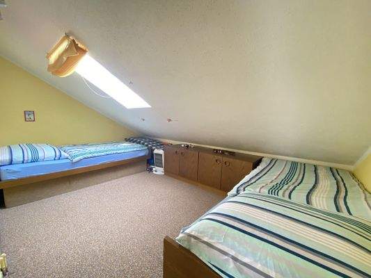 Abstellraum mit zwei Reservebetten