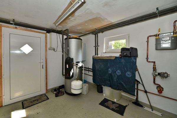 Waschen/Technik, Foto 2 (UG)