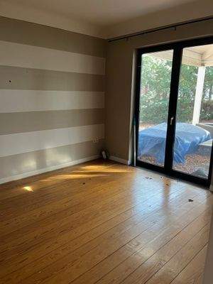 6. EG_Schlafzimmer zum Garten_Teilansicht.jpg