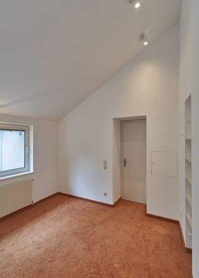 Zimmer in Einliegergarconniere