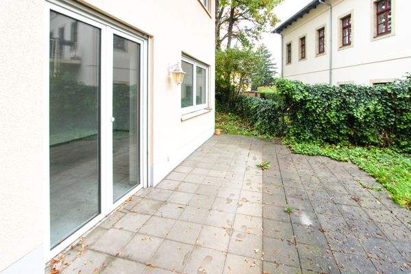 Terrasse vom Wohnzimmer zugängig