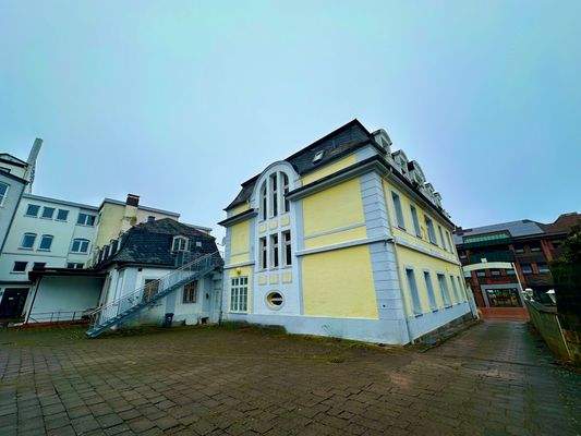 Rückwärtiger Bereich