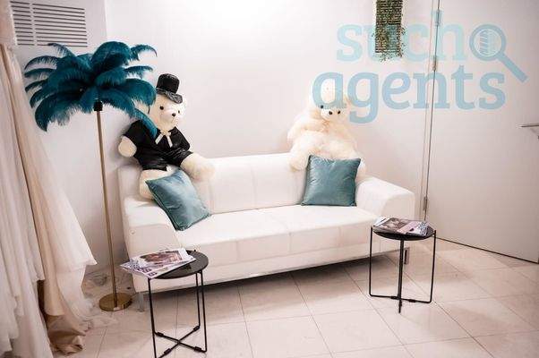 12f03742-d8cd-47fb-a532-a5e6985e4044