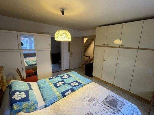 Wohn-/Schlafraum 3 im OG (2)