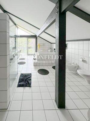 Wellnessbad Ansicht 1