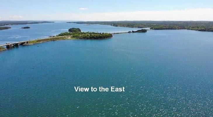 Cape Breton - 37-Hektar-Areal mit Atlantik-Zugang 