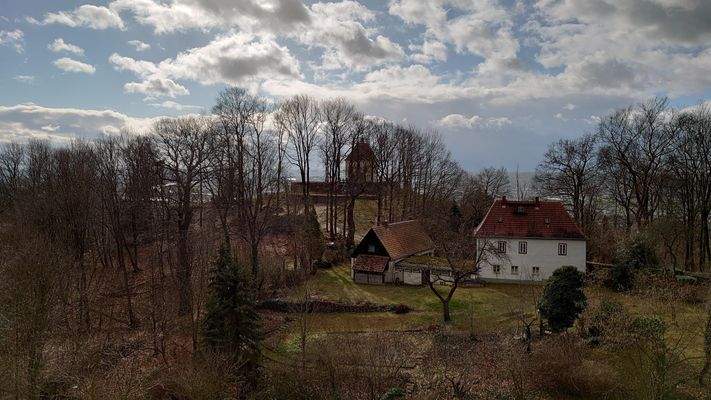 Außenansicht - Balkon Herbst