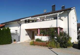 Ansicht - Gut vermietetes Mehrparteienhaus in bester Lage mit Parkplätze Kauf Freilassing Deutschland