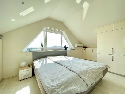 Schlafzimmer|DG