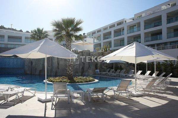 Sea-View Duplex Apartment with Balcony in Horizon Sky Resort in Muğla