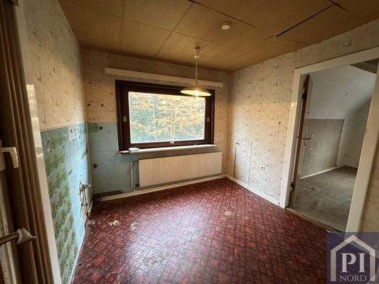 Flur mit Küchenanschluss