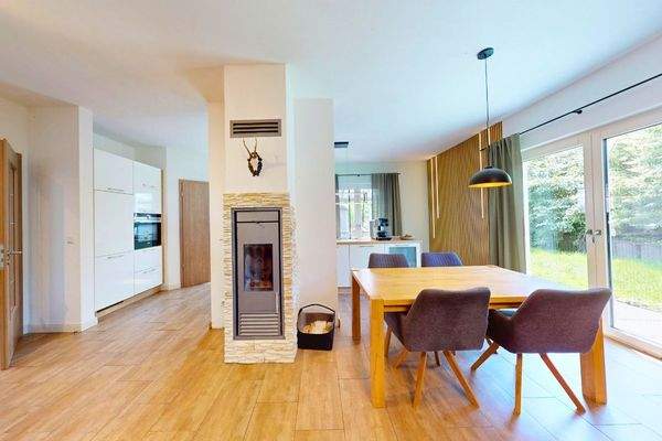 Wohn- und Essbereich