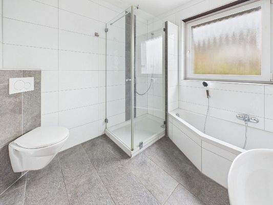 Badezimmer EG-Einheit