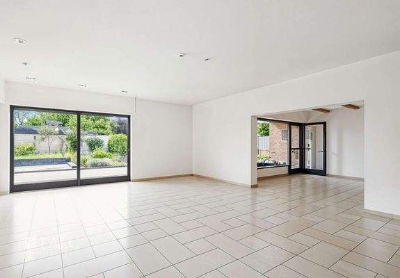 Wohnzimmer - Virtually Staged