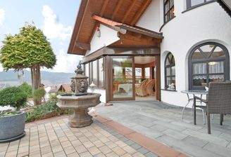 Wird das Wetter ungemütlich, ziehen Sie einfach wieder in den Wintergarten um.