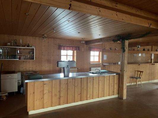 Funktionaler Thekenbereich.jpeg