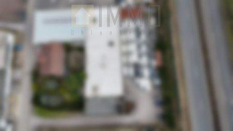 Grevenbroich Halle, Grevenbroich Hallenfläche