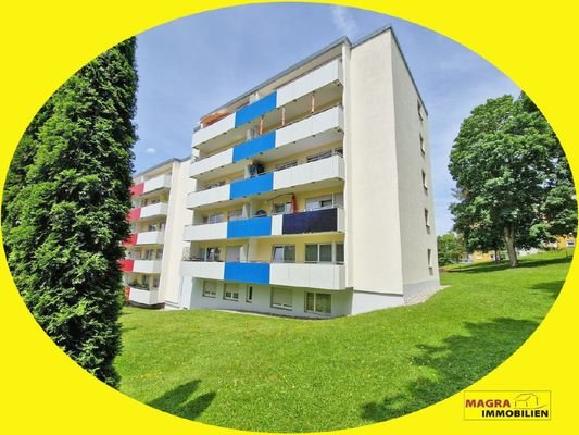 VS-Villingen / Moderne 3-Zimmer-Wohnung mit Garage