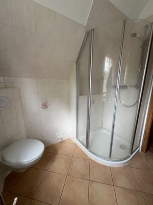 Dusche im DG