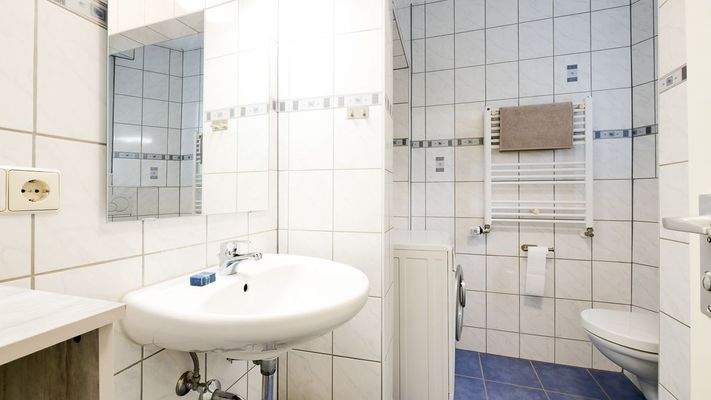 073 2 Bad Waschmaschine (1 von 1).jpg