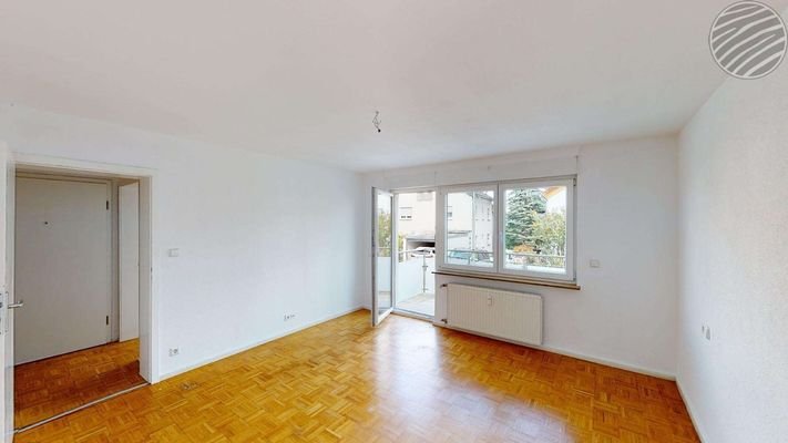 Wohnung EG Zimmer links mit Balkon