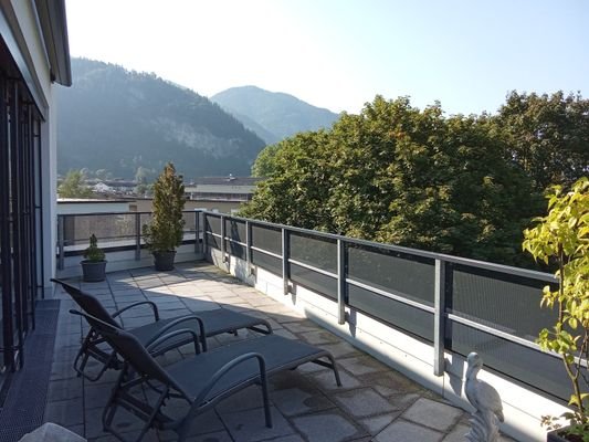 Teil der großen Dachterrasse