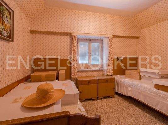 Zimmer 02 Dachgeschoss