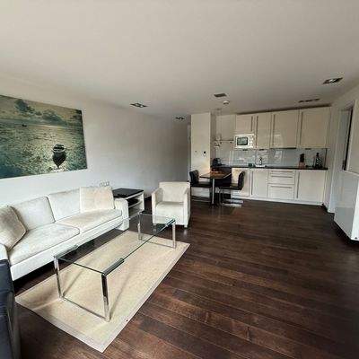 Offener Wohn-/Essbereich