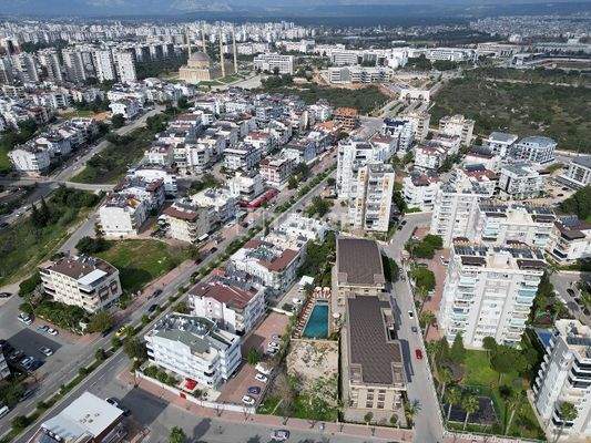 New Apartments for Sale in a Complex with a Pool in Konyaaltı