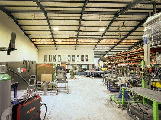 Vielseitig nutzbarer Hallenbereich für Produktion oder Lager