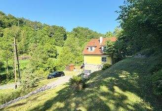 Aussenaufnahme Mai 25