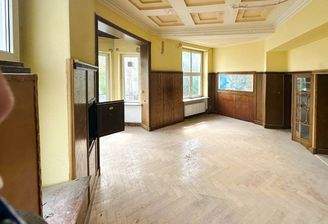 Innenansicht vor Ausbau