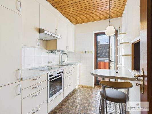 Küche mit Ausstritt
