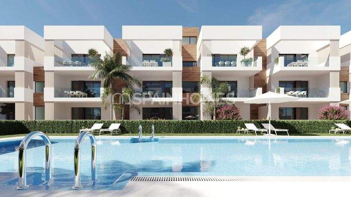 Stylish Flats Near the Sea and Amenities in San Pedro Murcia