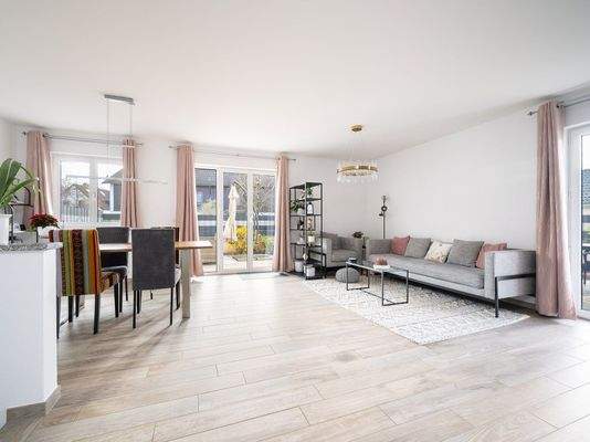 Wohn- und Essbereich