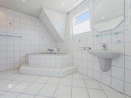 Badezimmer Dachgeschoss