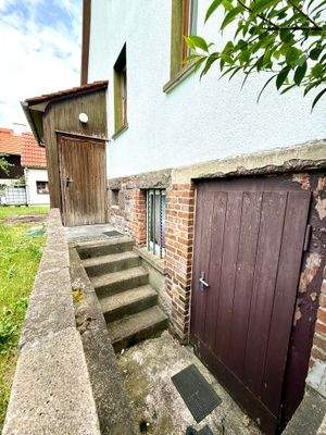 Hinter-& Kellereingang