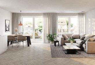 Großzügiger Ess- und Wohnbereich in offener Gestaltung mit Ostausrichtung