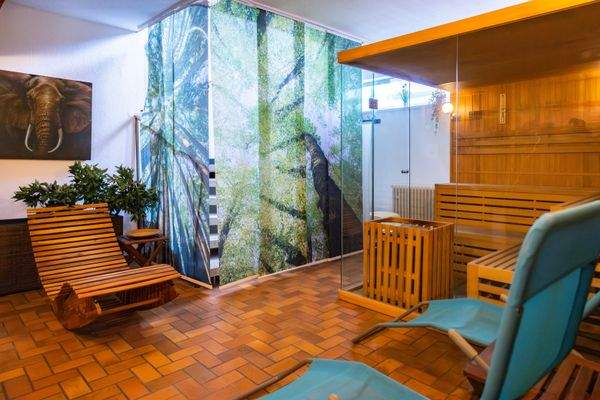Sauna mit angrenzendem Ruhebereich