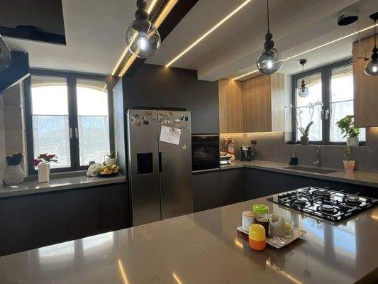 Kreta, Litsarda: Villa mit Pool und Meerblick zu verkaufen