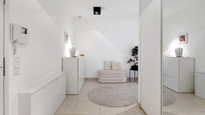 Diele mit Einbauschrank