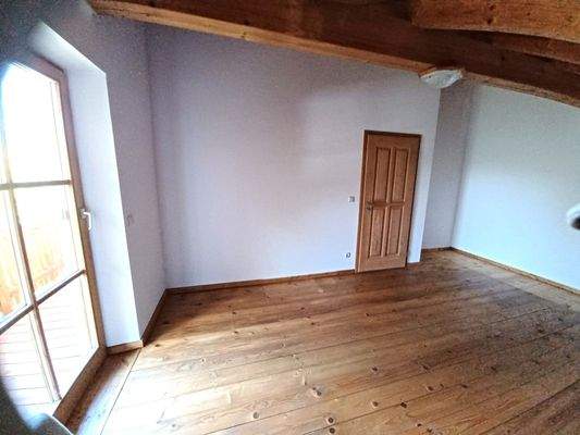 2. Kinderzimmer mit Balkon