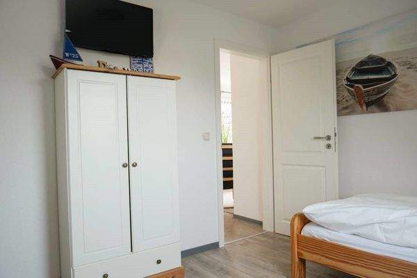 Backbord Kinderzimmer 1