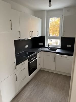 Küchen Wohnung 11 mit Fenster