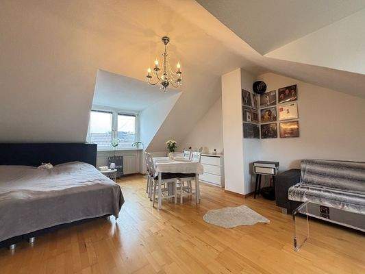 Wohn/Schlafzimmer